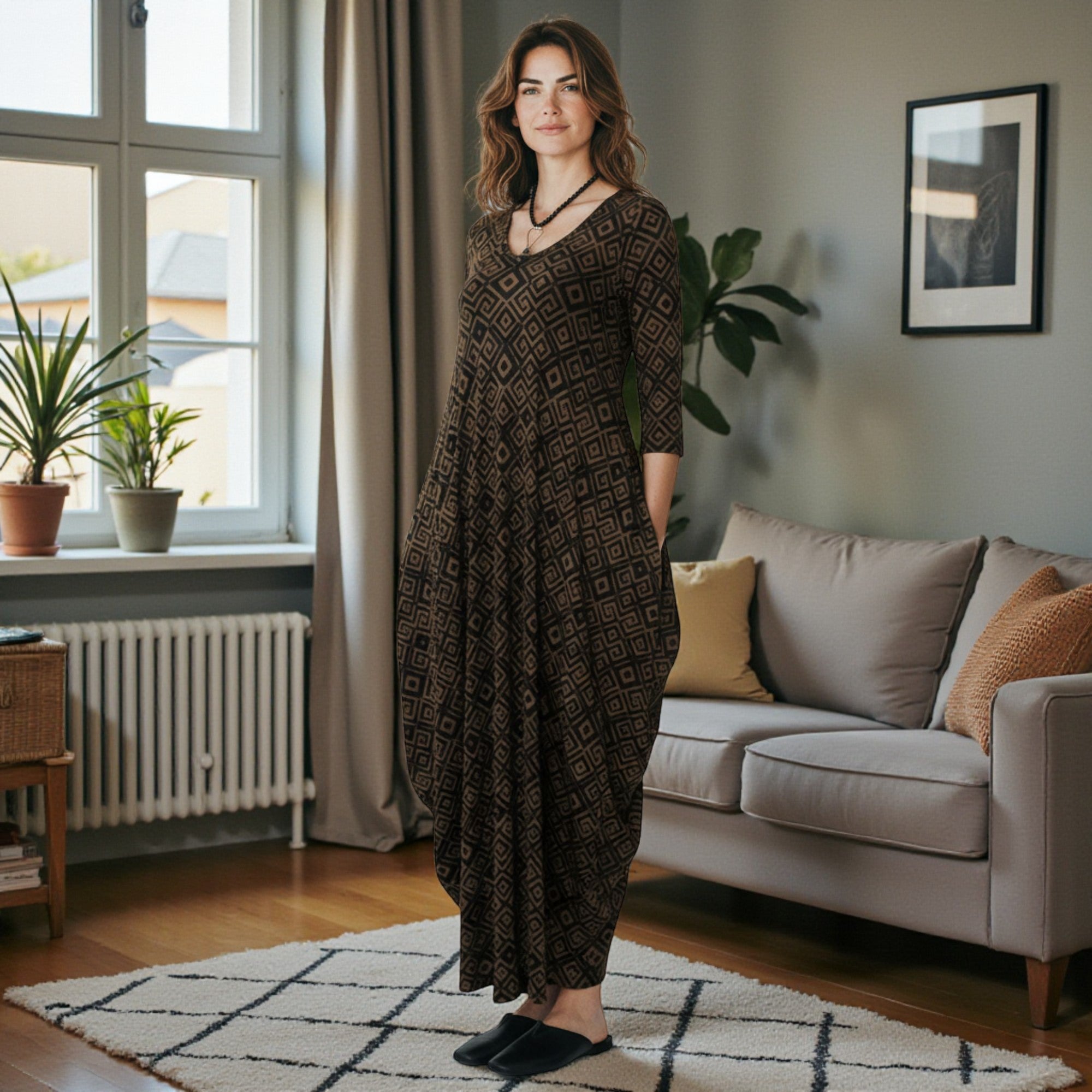 HH645R-P2 Printed Relaxed Fit Draped Maxi Dress with Pockets